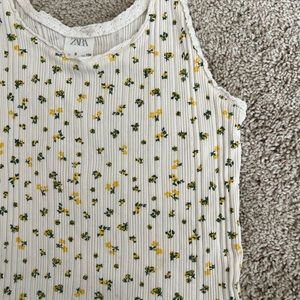 Zara girls flower ribbed tank